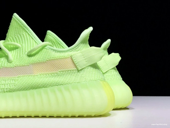 EG5293 350 in Yeezy Dark Boost Adidas V2 the Glow 0717